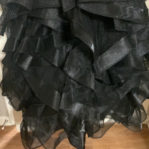 Jasz evening gown. Red and black size 00 - Picture 4 of 9